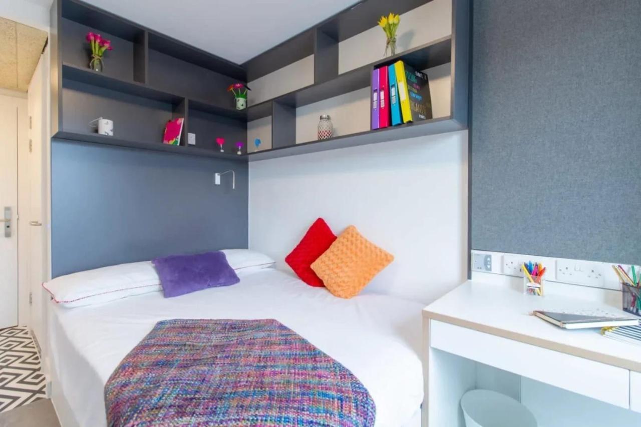Paradise Village Coventry Ngoại thất bức ảnh